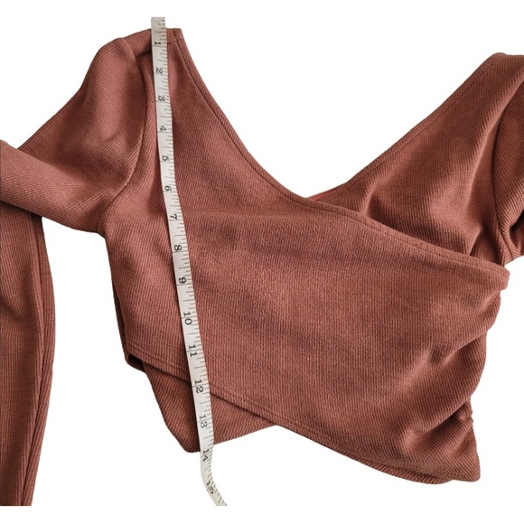 EUC LOVERS + Friends Long Sleeve Ribbed Wrap Cropped Top (BN16-103) - Picture 8 of 11